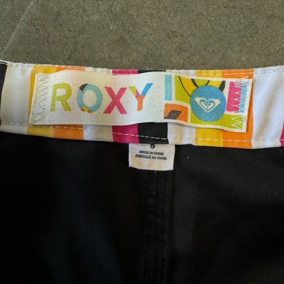 ROXY WOMEN'S BOARD SHORTS BLACK WITH WHITE TRIM SIZE 5 JUNIORS - Picture 9 of 14